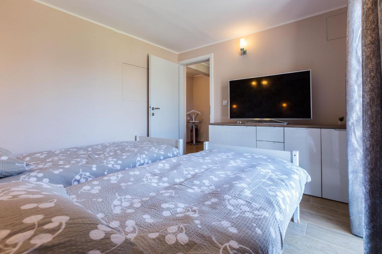 Apartments Jere ザダル エクステリア 写真